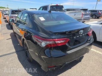 2022 Toyota Camry XSE - miniatura 6