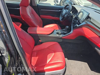 2022 Toyota Camry XSE - miniatura 8