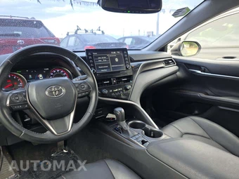 2022 Toyota Camry XSE - miniatura 10