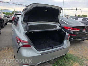 2022 Toyota Camry XSE - miniatura 14