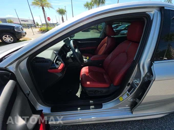 2022 Toyota Camry XSE - miniatura 3