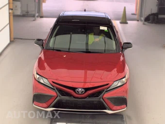 2022 Toyota Camry XSE - miniatura 2