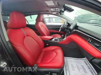 2022 Toyota Camry XSE - miniatura 18