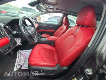 2022 Toyota Camry XSE - miniatura 6