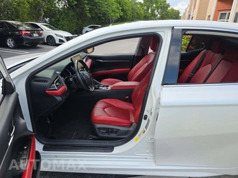 2022 Toyota Camry XSE - miniatura 4