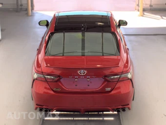 2022 Toyota Camry XSE - miniatura 5