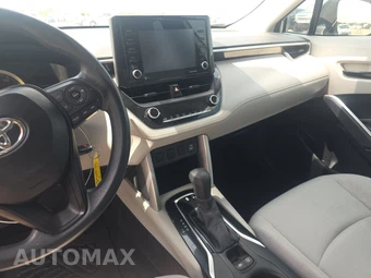 2022 Toyota Corolla Cross L - miniatura 11