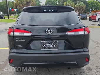 2022 Toyota Corolla Cross L - miniatura 3