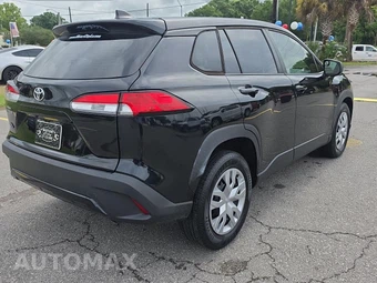 2022 Toyota Corolla Cross L - miniatura 4