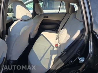 2022 Toyota Corolla Cross LE - miniatura 13