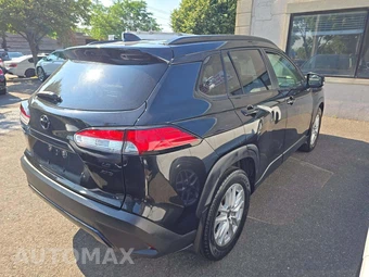 2022 Toyota Corolla Cross LE - miniatura 3