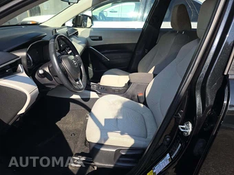 2022 Toyota Corolla Cross LE - miniatura 6