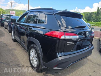 2022 Toyota Corolla Cross LE - miniatura 2