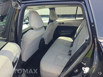 2022 Toyota Corolla Cross LE – miniatura 13
