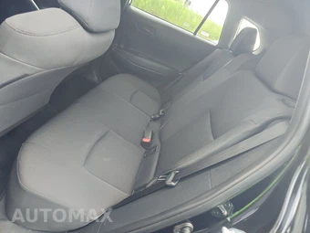 2022 Toyota Corolla Cross LE - miniatura 13