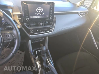 2022 Toyota Corolla Cross LE - miniatura 11