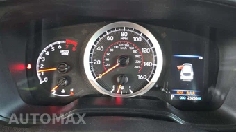 2022 Toyota Corolla Cross LE - miniatura 19