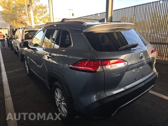 2022 Toyota Corolla Cross LE - miniatura 6