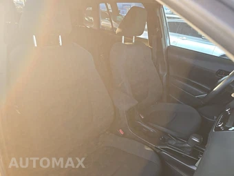 2022 Toyota Corolla Cross LE - miniatura 8