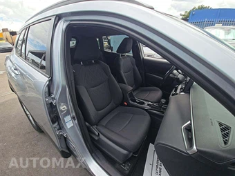 2022 Toyota Corolla Cross LE - miniatura 15