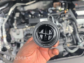 2022 Toyota Corolla Cross LE - miniatura 20