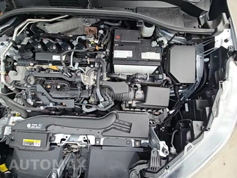 2022 Toyota Corolla Cross LE - miniatura 21