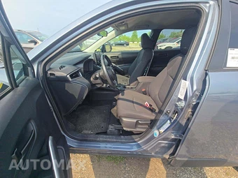 2022 Toyota Corolla Cross LE - miniatura 6