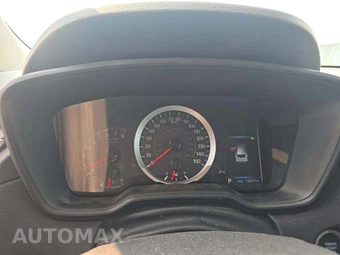 2022 Toyota Corolla Cross LE - miniatura 9