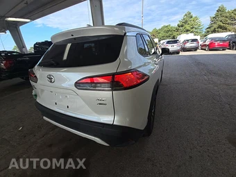 2022 Toyota Corolla Cross XLE - miniatura 4