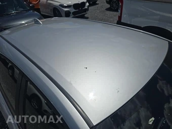2022 Toyota Corolla Hatchback SE – miniatura 12