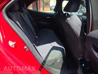 2022 Toyota Corolla Hatchback SE - miniatura 16