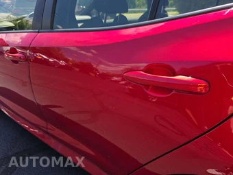 2022 Toyota Corolla Hatchback SE - miniatura 25