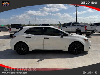 2022 Toyota Corolla Hatchback SE Nightshade Edition - miniatura 6