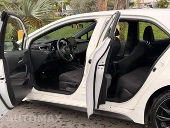 2022 Toyota Corolla Hatchback SE Nightshade Edition - miniatura 9