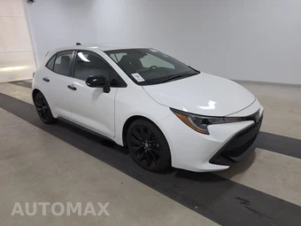 2022 Toyota Corolla Hatchback SE Nightshade Edition - miniatura 3