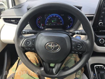 2022 Toyota Corolla Hybrid LE Sedan - miniatura 10