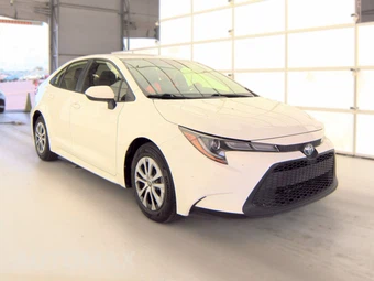 2022 Toyota Corolla Hybrid LE Sedan - miniatura 3