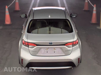 2022 Toyota Corolla Hybrid LE Sedan - miniatura 5