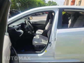 2022 Toyota Corolla Hybrid LE Sedan - miniatura 4