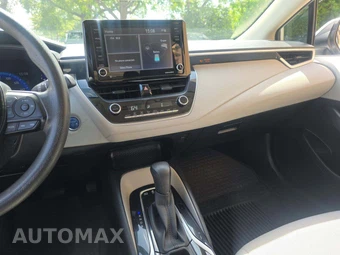 2022 Toyota Corolla Hybrid LE Sedan - miniatura 5
