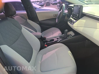 2022 Toyota Corolla Hybrid LE Sedan - miniatura 8