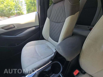 2022 Toyota Corolla Hybrid LE Sedan - miniatura 21
