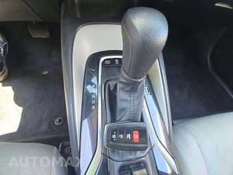 2022 Toyota Corolla Hybrid LE Sedan - miniatura 8