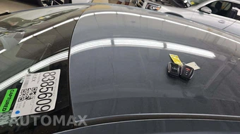 2022 Toyota Corolla Hybrid LE Sedan - miniatura 19