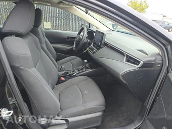 2022 Toyota Corolla LE Sedan - miniatura 8