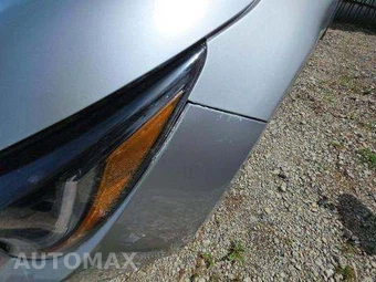 2022 Toyota Corolla LE Sedan - miniatura 21