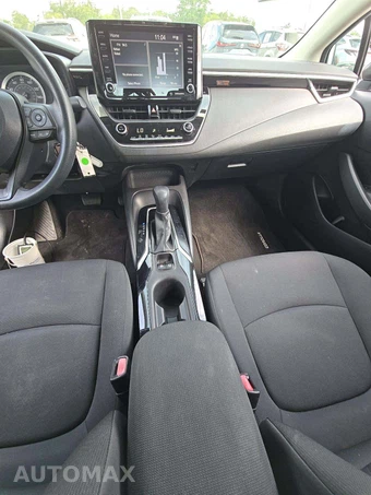 2022 Toyota Corolla LE Sedan - miniatura 10