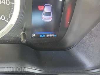 2022 Toyota Corolla LE Sedan – miniatura 15
