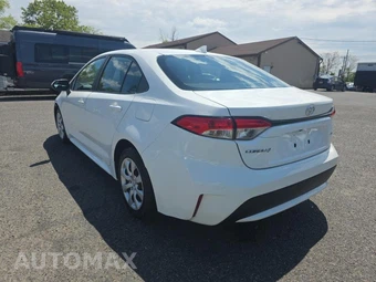 2022 Toyota Corolla LE Sedan – miniatura 6