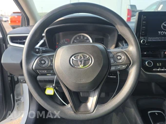 2022 Toyota Corolla LE Sedan – miniatura 10